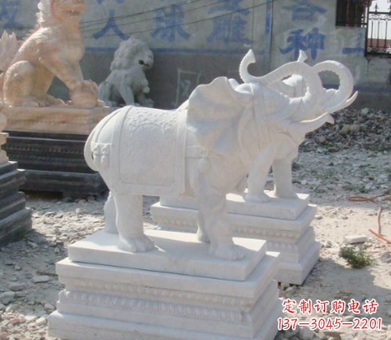 无锡汉白玉卷鼻喷水大象