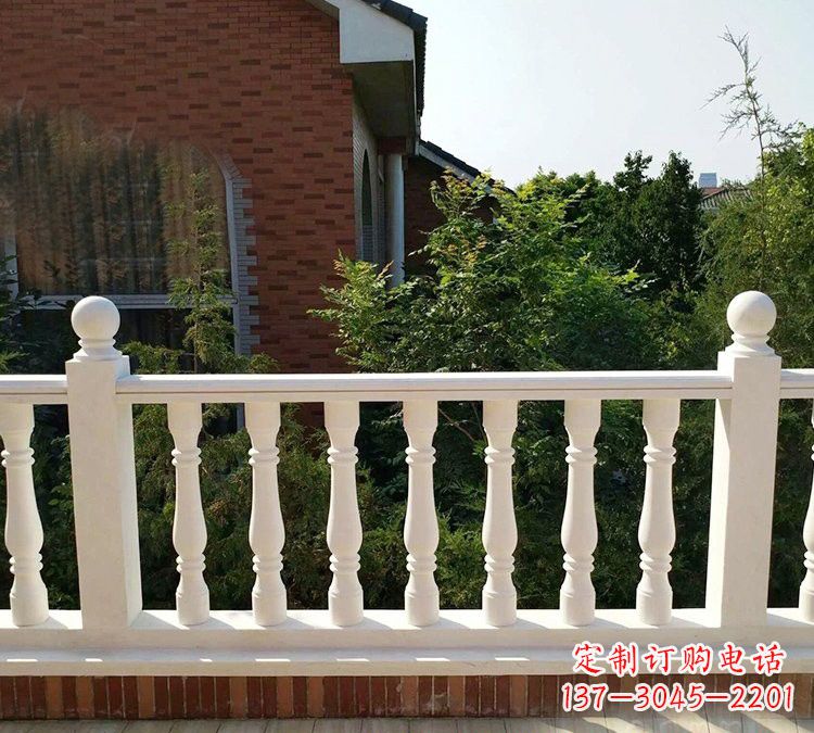 无锡精美细腻的汉白玉欧式栏杆石雕