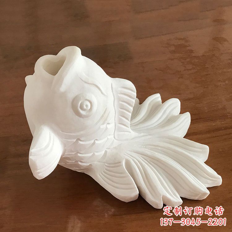 无锡精致美观的汉白玉喷水金鱼石雕动物雕塑