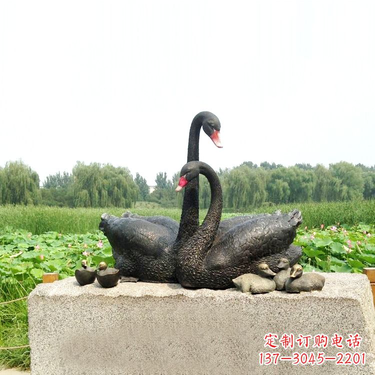 无锡雕刻精致的天鹅铜雕摆件