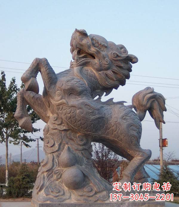 无锡精美独特的麒麟神兽石雕