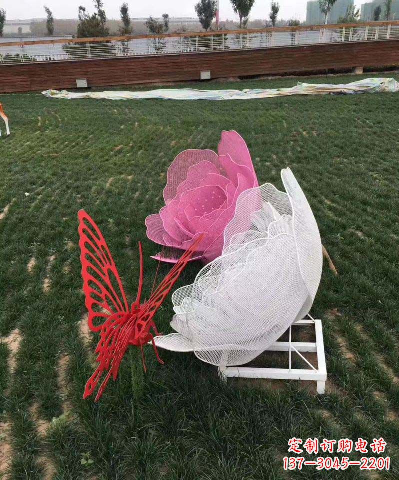 无锡户外不锈钢铁艺蝴蝶花朵雕塑