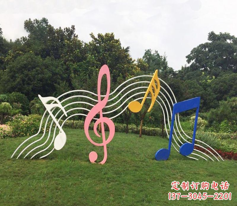 无锡领雕塑:外观精美的不锈钢音符雕塑