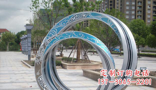 无锡铸造精良的不锈钢圆环雕塑