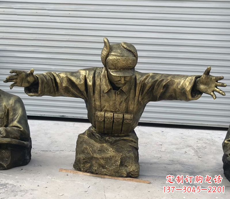 无锡黄继光铜雕是由中领雕塑定制的精致作品。中…