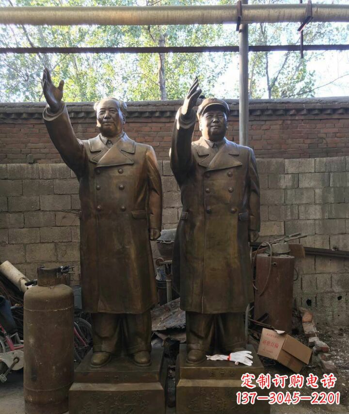 无锡毛主席伟人铜雕——永恒的领袖形象