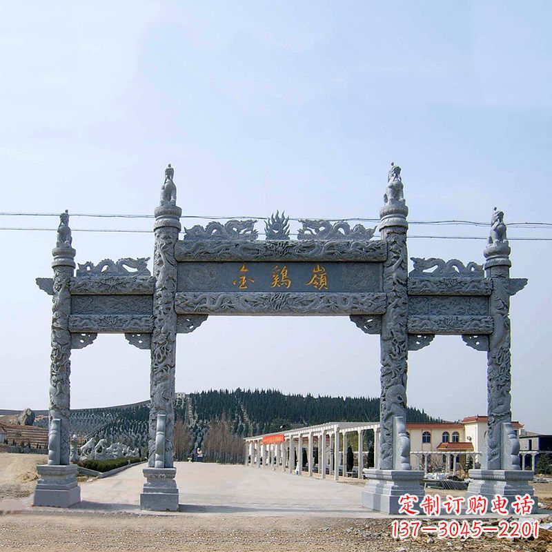 无锡金鸡岭景区石雕牌坊