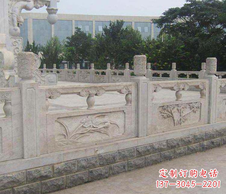 无锡中领雕塑:精美石材栏板雕塑