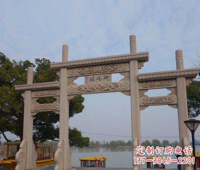 无锡景区三门古典牌坊石雕