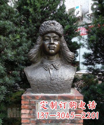 无锡领雕塑:全国首创雷锋青铜胸像