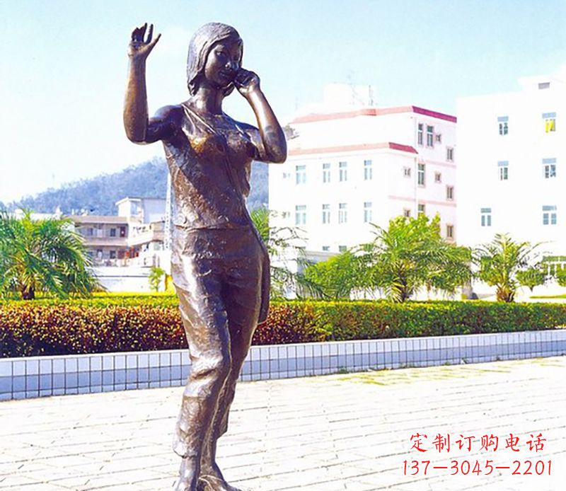 无锡美女打电话广场景观铜雕