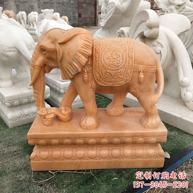无锡立柱大象雕塑,集美观和实用于一体