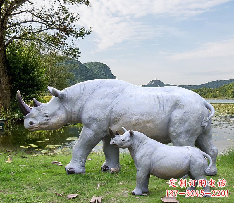 无锡石雕犀牛母子雕塑