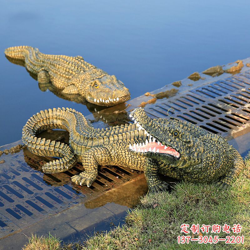 无锡水塘动物摆件玻璃钢仿真鳄鱼