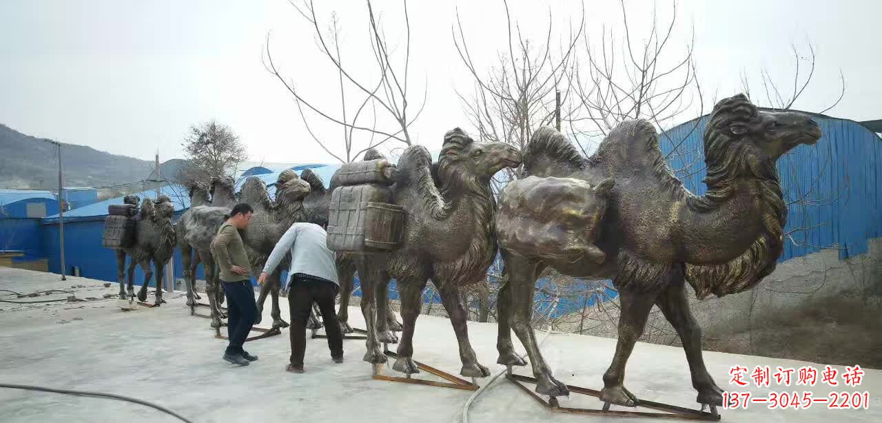 无锡丝绸之路骆驼雕塑