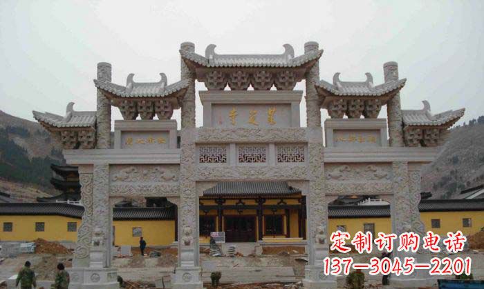 无锡寺庙景观三门五楼石牌坊