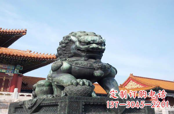 无锡寺庙门口狮子铜雕