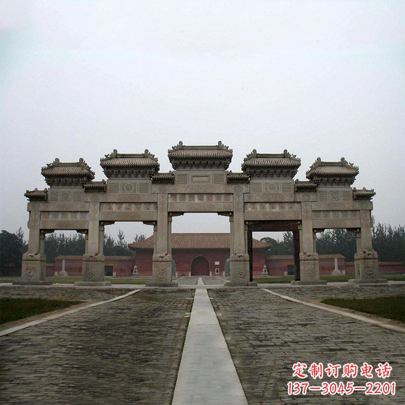 无锡寺院五门石牌楼