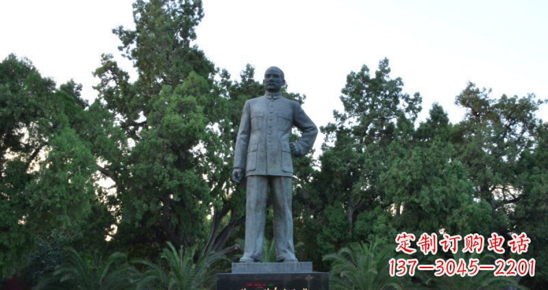 无锡孙近代名人铜雕_1