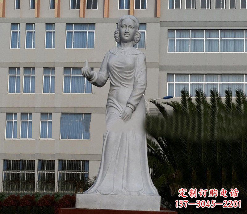 无锡提灯天使弗洛伦斯·南丁格尔石雕 (2)
