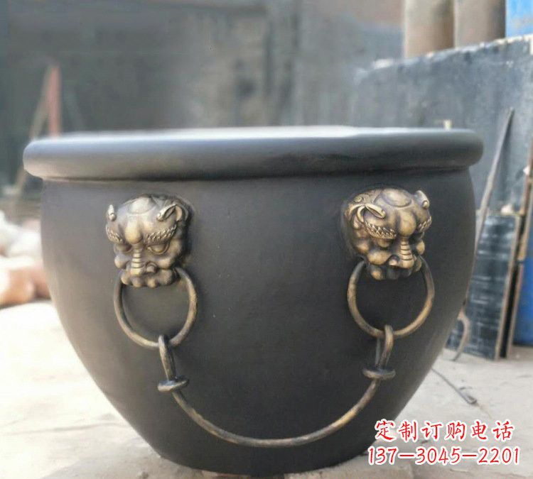 无锡铜雕故宫水缸