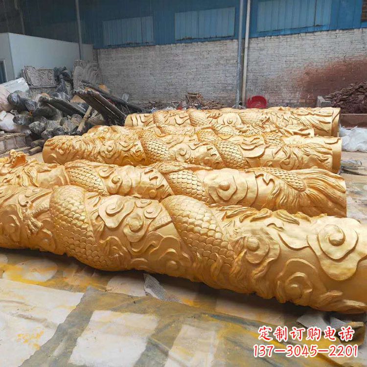 无锡铜雕广场龙柱
