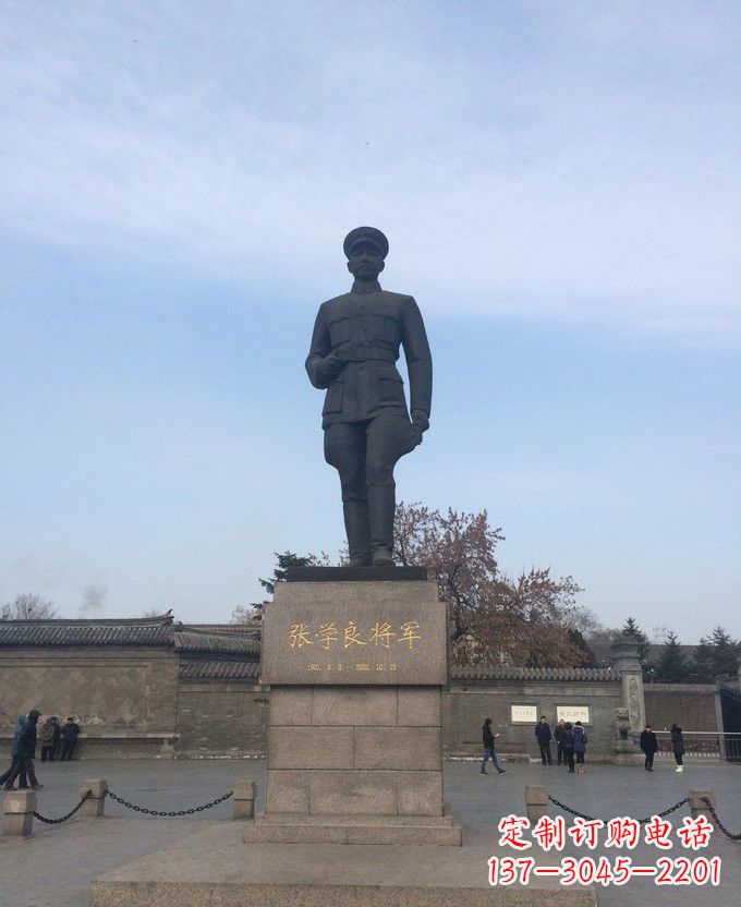 无锡铜雕张学良近代名人雕塑