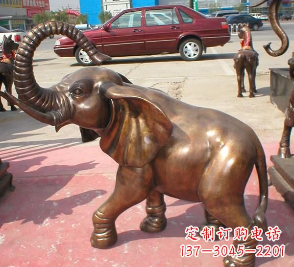 无锡铜雕长鼻大象
