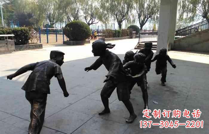 无锡玩老鹰捉小鸡的儿童铜雕222