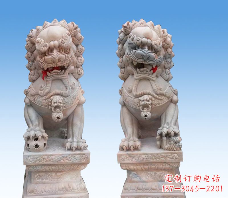 无锡晚霞红踩球狮子石雕