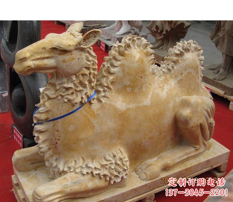 无锡晚霞红动物骆驼石雕