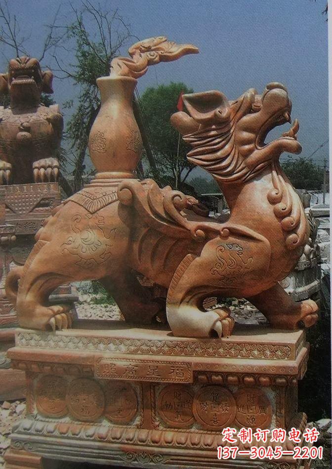 无锡晚霞红貔貅石雕