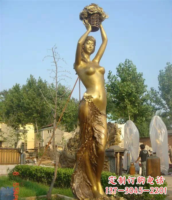 无锡西方美女公园人物铜雕 (2)