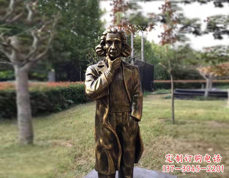 无锡西方名人爱因斯坦铜雕
