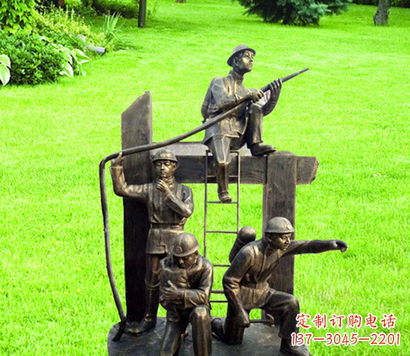 无锡消防员战士灭火铜雕