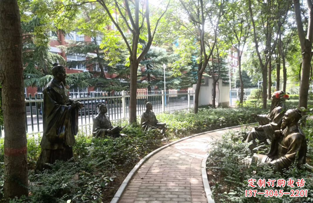 无锡校园古代名人孔子讲学铜雕