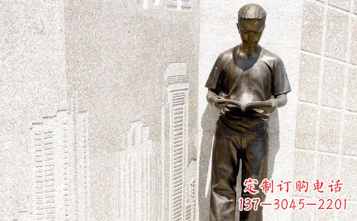 无锡校园看书的学生人物铜雕