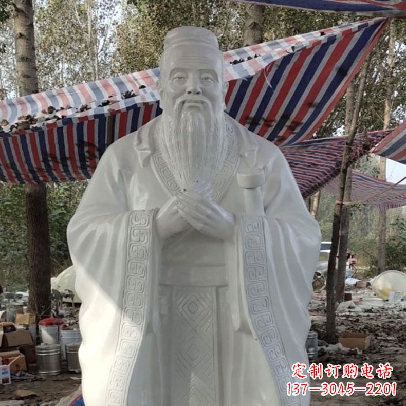 无锡校园孔子雕像