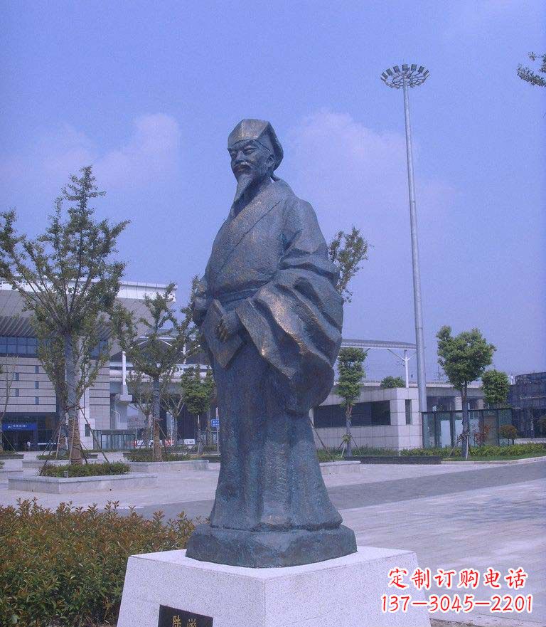 无锡校园陆游名人铜雕