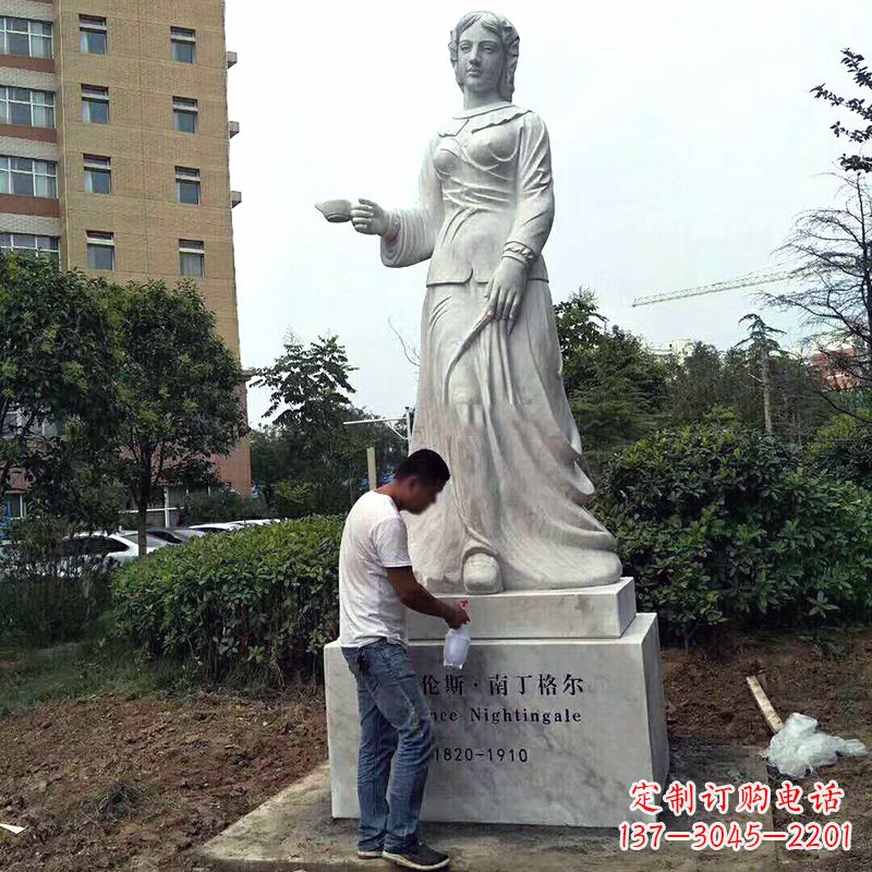 无锡医院园林提灯天使南丁格尔石雕塑