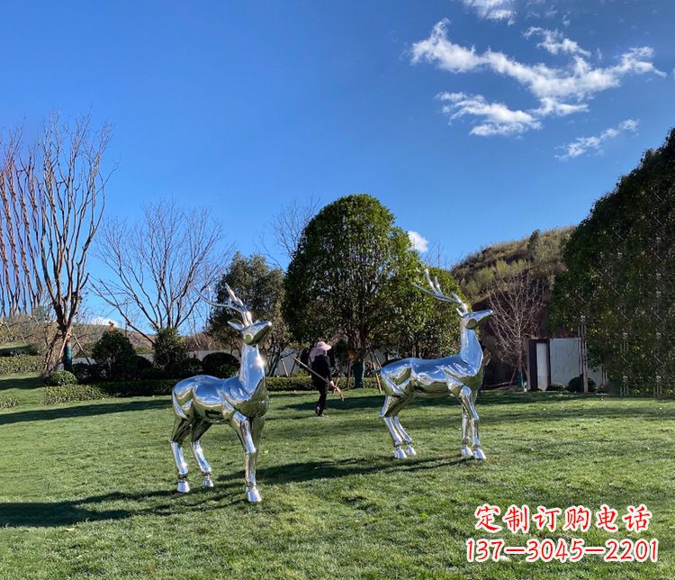 无锡园林镜面不锈钢梅花鹿雕塑
