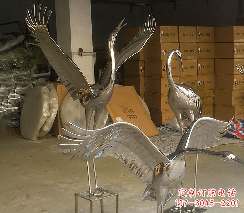无锡园林云中仙鹤不锈钢雕塑