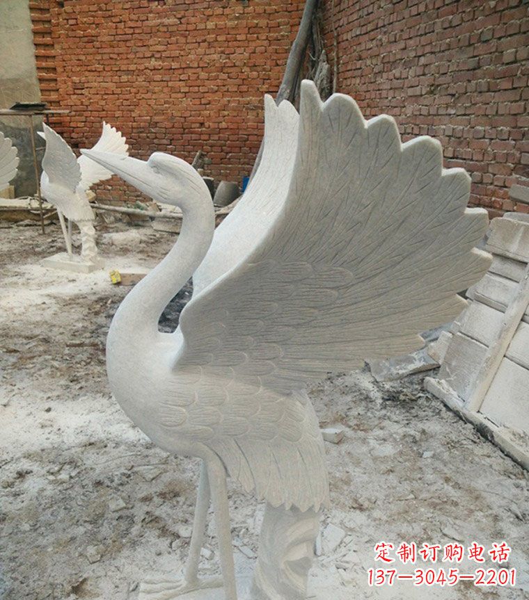 无锡展翅丹顶鹤石雕