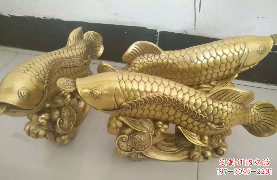 无锡招财金龙鱼雕塑 