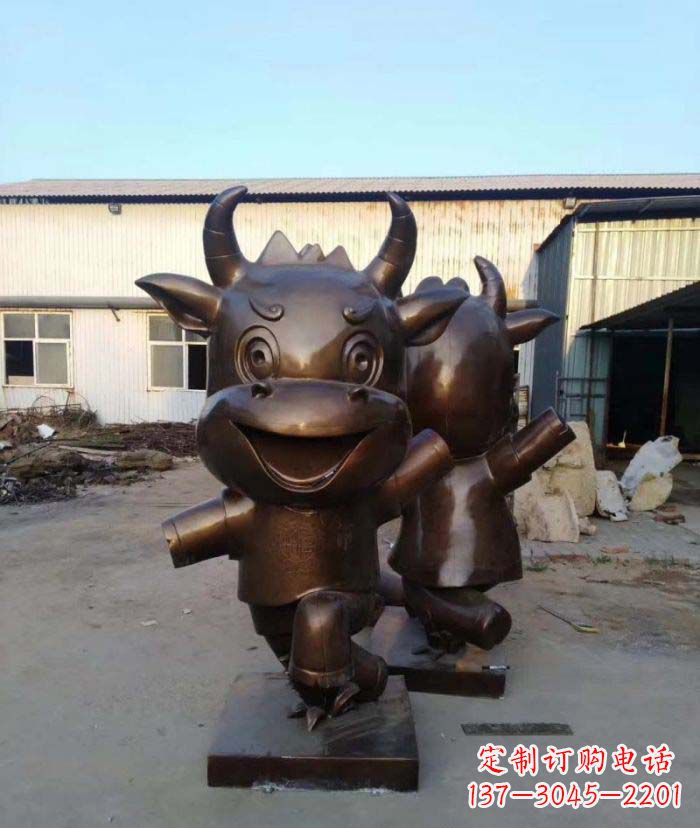 无锡招财牛玻璃钢仿铜动物雕塑