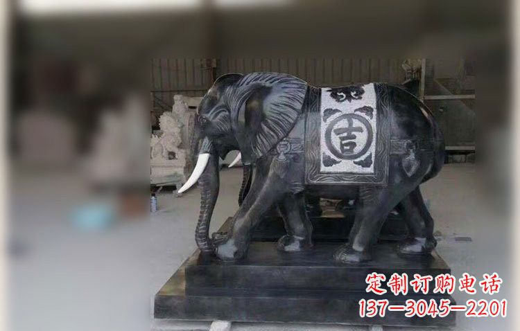 无锡中国黑石材大象雕塑
