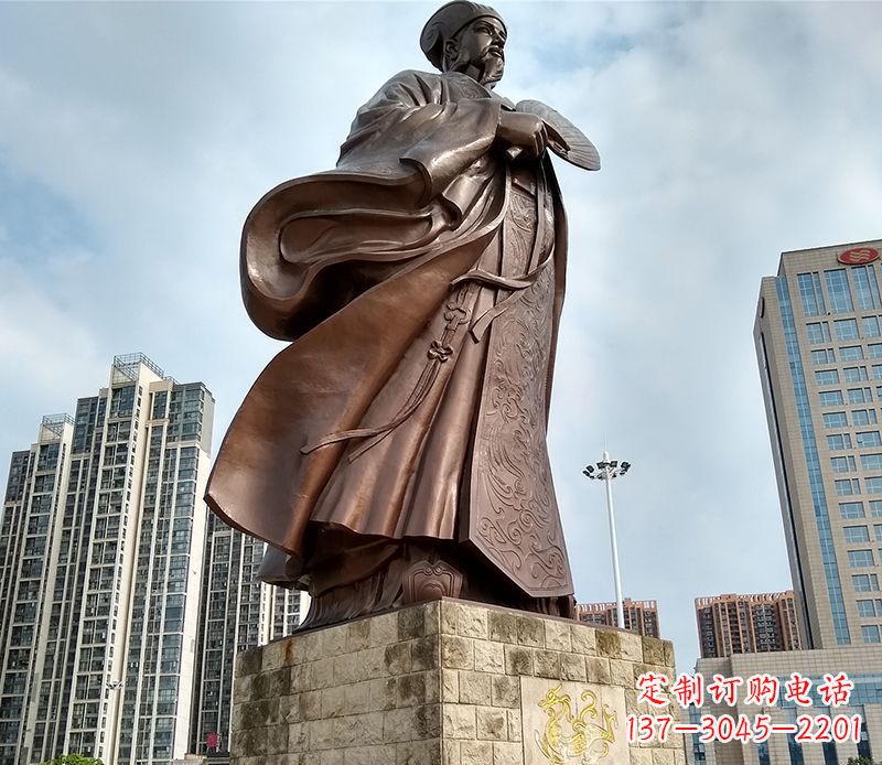 无锡诸葛亮人物铜雕