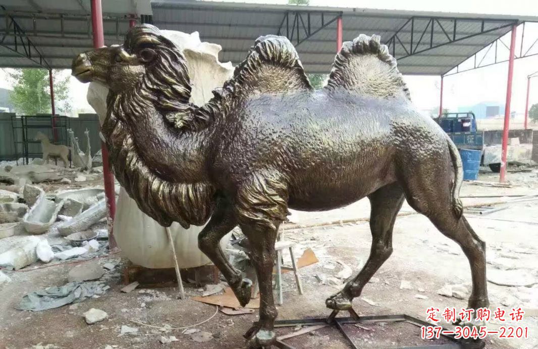 无锡铸铜骆驼雕塑 (2)