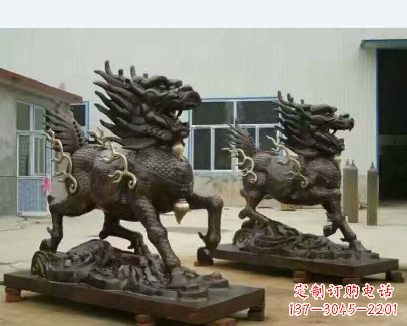 无锡铸铜踏浪麒麟雕塑
