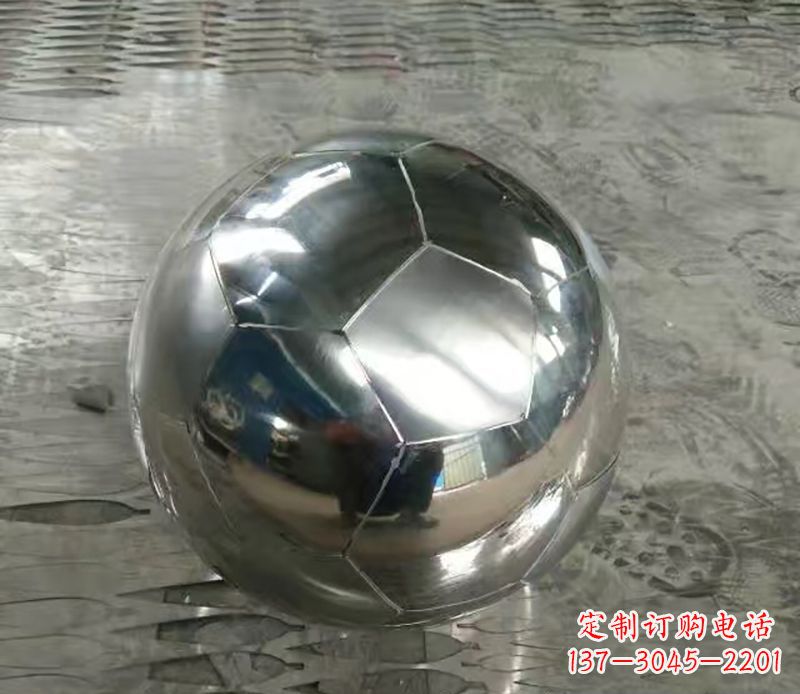无锡足球不锈钢体育器材雕塑